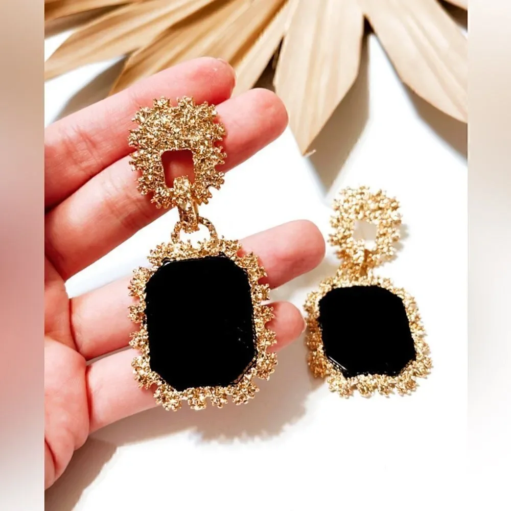 Textured geo  dangle earrings S275